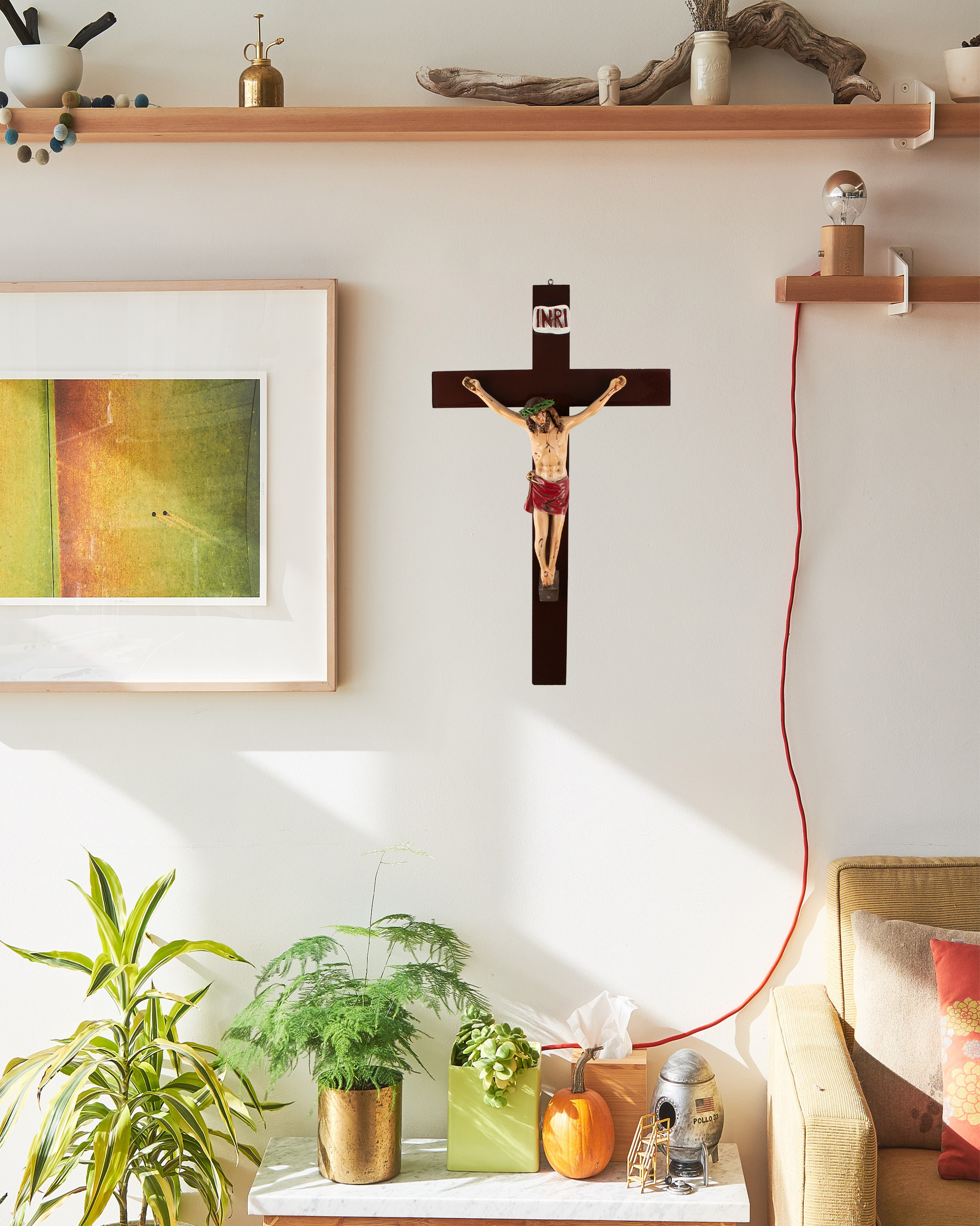Mrcjsales: Jesus Christ Crucifix Red | Jesus Cristo Polyester | Religious Symbol | Sizes for All Occasions | Crafted in Mexico image 1